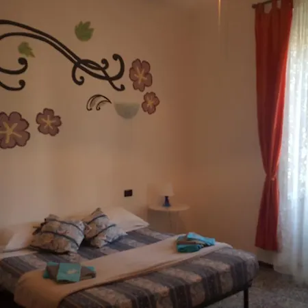 Bed & Breakfast Casa Eugenio Montale *