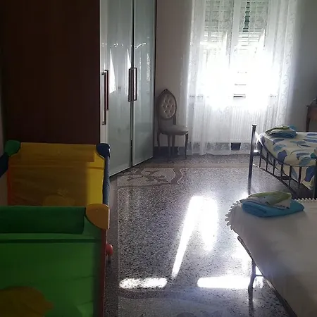 Bed & Breakfast Casa Eugenio Montale Genova