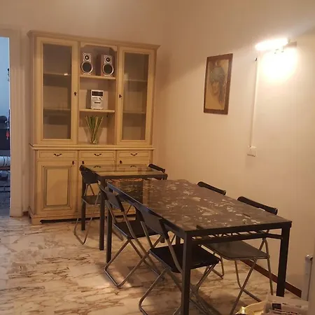 Bed & Breakfast Casa Eugenio Montale *