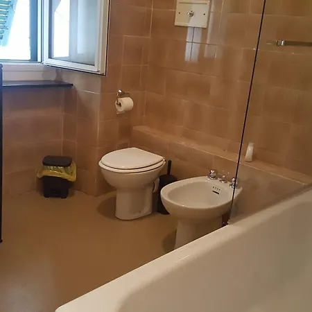 Casa Eugenio Montale Bed & Breakfast