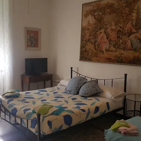 Casa Eugenio Montale Bed and breakfast